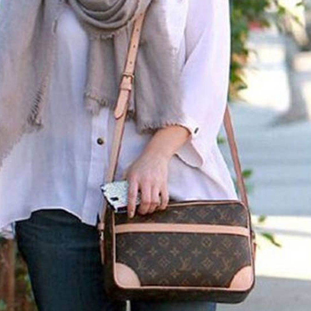 💎✨BEAUTIFUL✨💎 AUTHENTIC Louis Vuitton Monogram Trocadero 27 Shoulder Bag